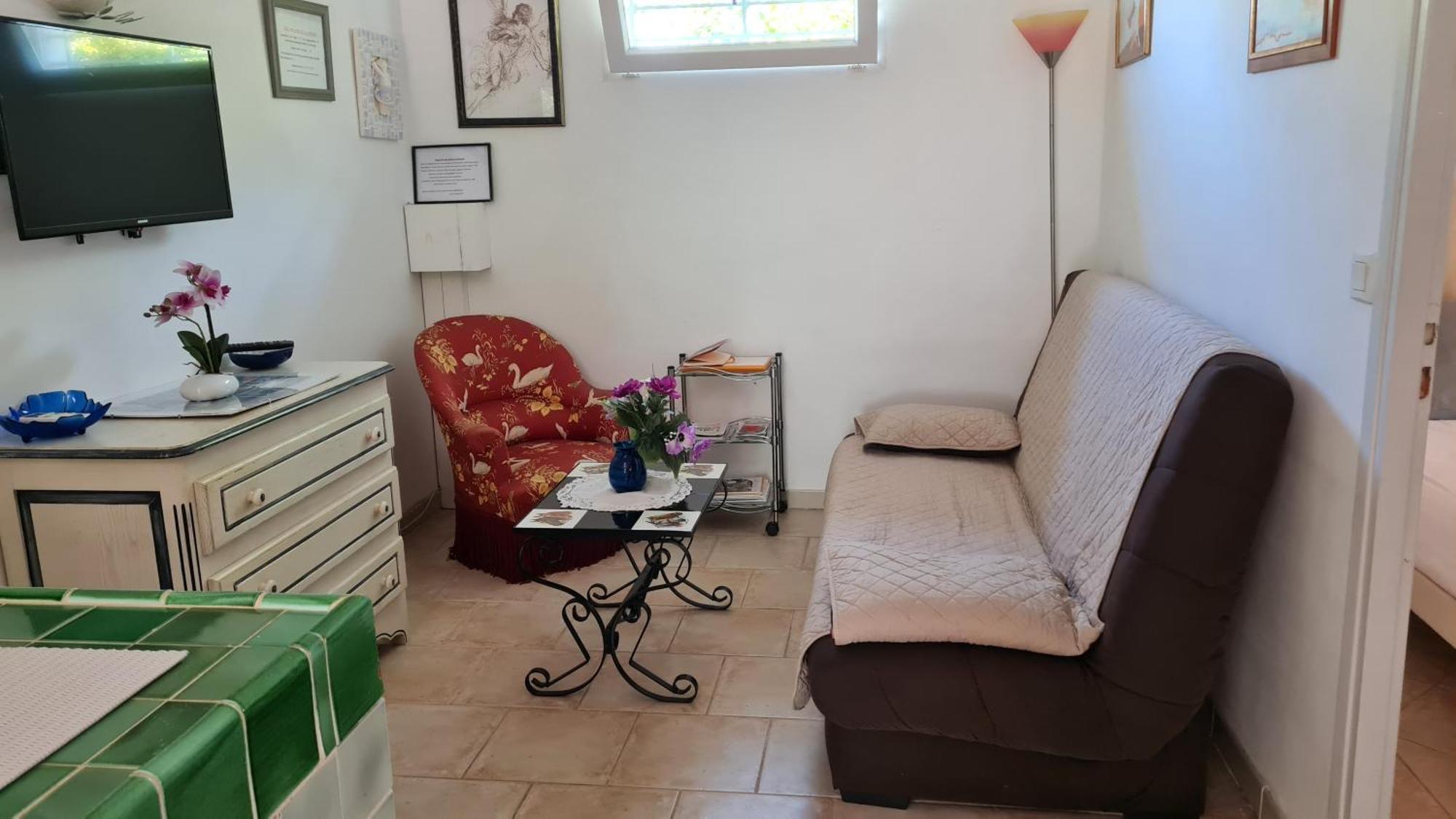 Le Bien Place Salernes Kültér fotó